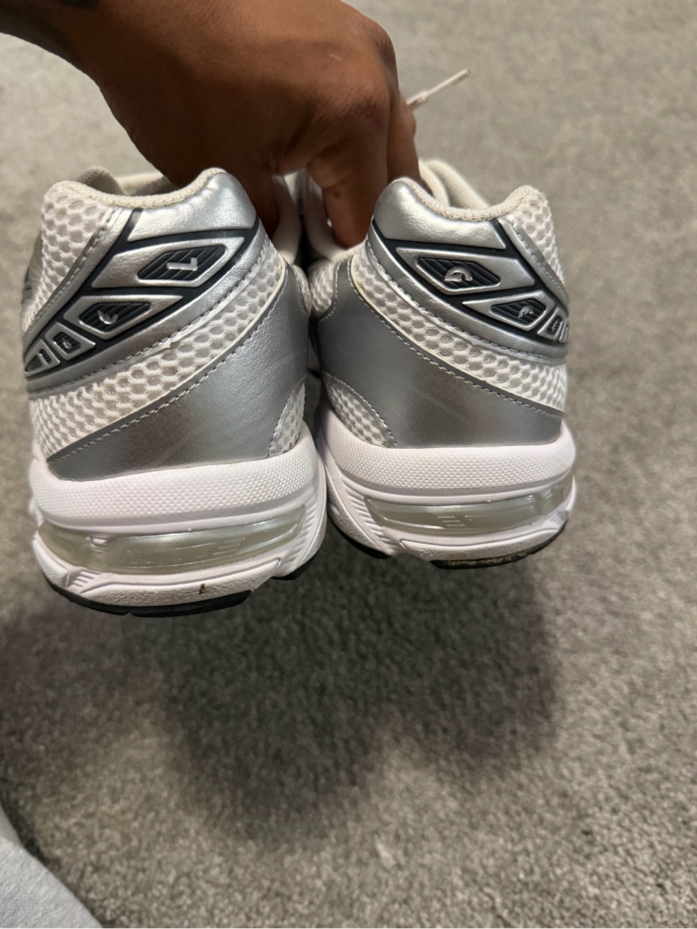 Size 10 - ASICS Gel 1130 White Pure Silver Black - Picture 8 of 9